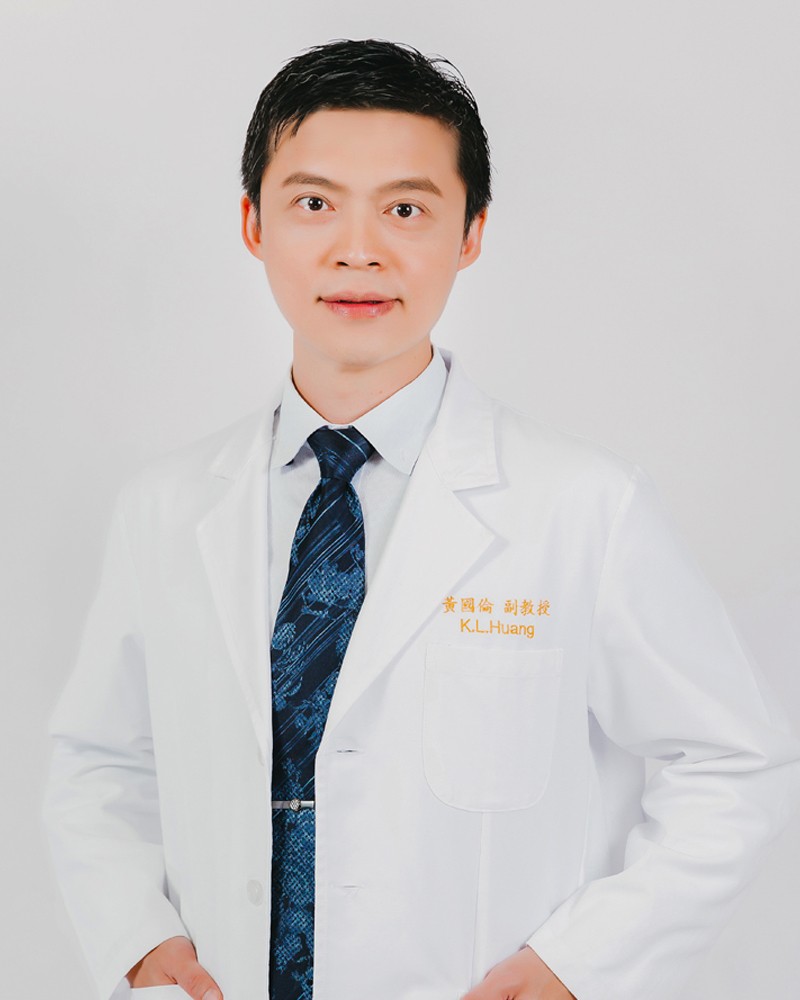 黄國倫 醫師